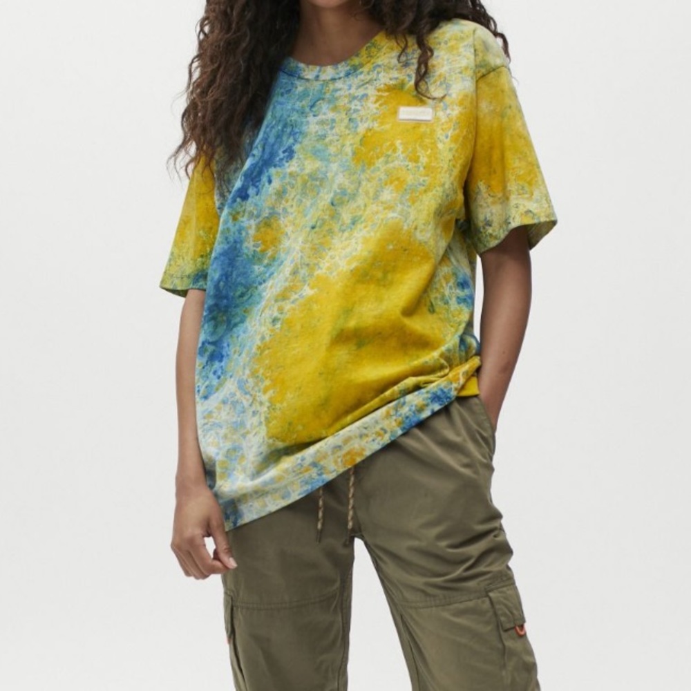 NWT - WHOLE Euphoria Acid Washed Tie Dye Tee - Urban Outfitters - M